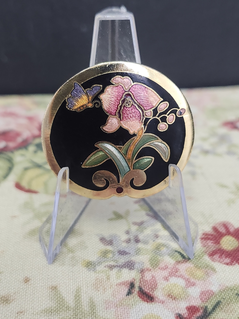 Gold-Tone Colosonne Scarf Clip Black Enamel Floral